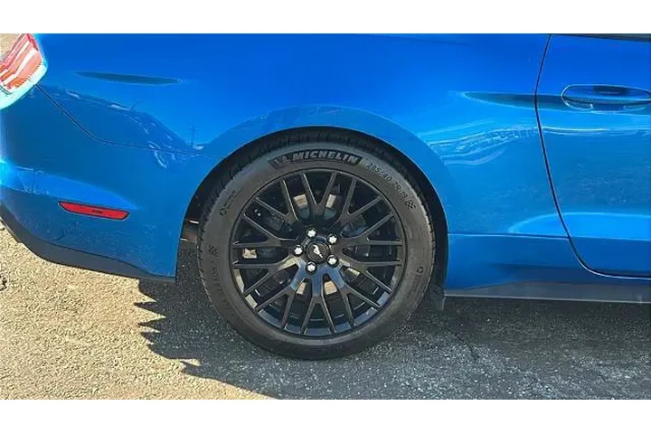 $35900 : Ford Mustang 2020 GT Premium image 5