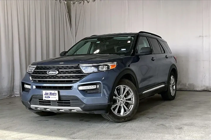 $22131 : Ford Explorer 2021 XLT 4dr S image 2