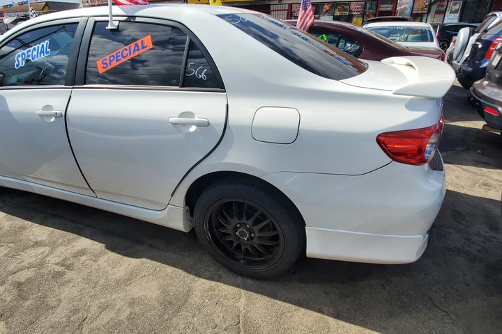 $1500 : COROLLA FOR SALE image 2