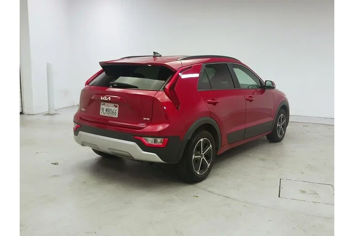 $25998 : Kia Niro 2024 EX 4dr Crossov image 5