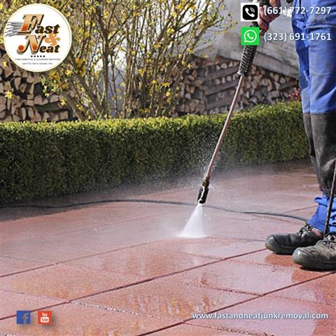 Pressure Washing for Bussiness image 2
