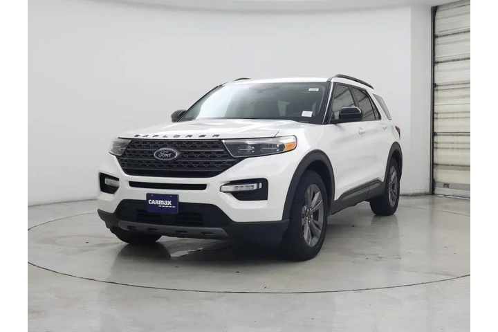 $29998 : Ford Explorer 2022 AWD XLT 4 image 4