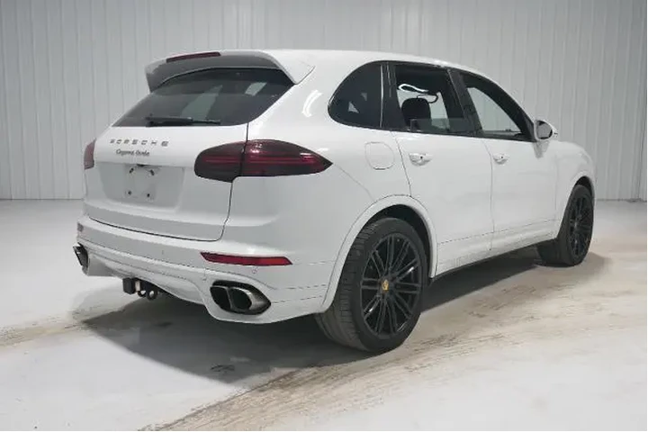 $39000 : Porsche Cayenne 2017 AWD Tur image 5