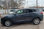 $13500 : 2020 Tucson SE thumbnail