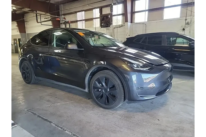 $34690 : Tesla Model Y 2025 Long Rang image 3