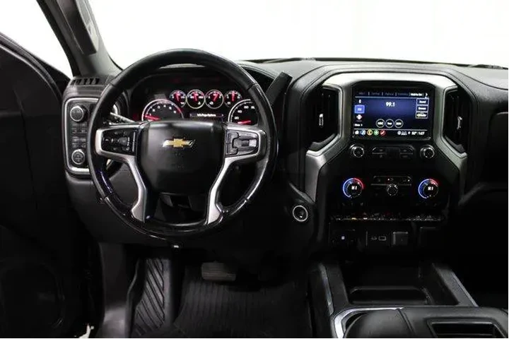 $34977 : Chevrolet Silverado 1500 202 image 2