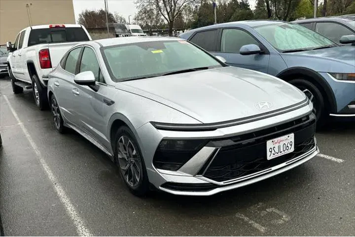 $21990 : Hyundai SONATA 2025 SEL 4dr image 2