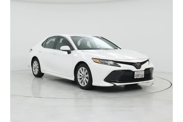 $21998 : Toyota Camry 2018 LE 4dr Sed image 1