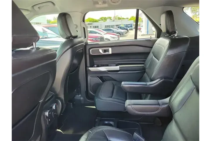 $19291 : Ford Explorer 2020 AWD XLT 4 image 10