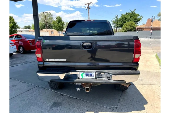 2003 Silverado 2500HD Crew Ca image 6