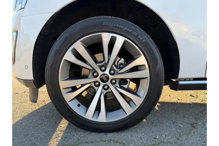 $28500 : Ford Expedition 2020 4x4 Lim image 9