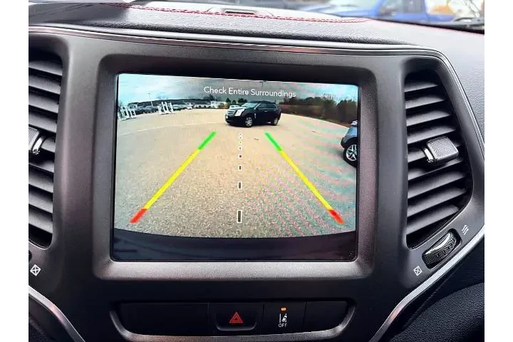 $29855 : Jeep Cherokee 2022 4x4 Trail image 10