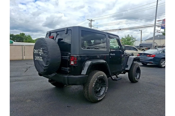 $11000 : 2007 Wrangler Sahara image 6