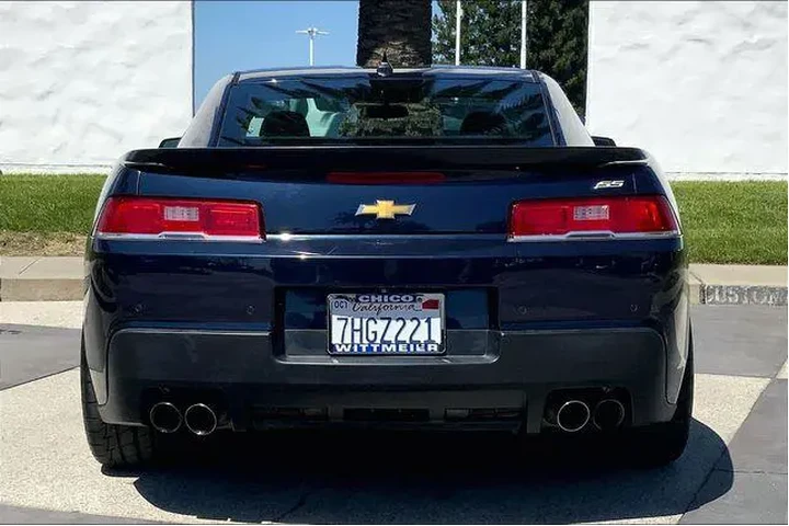 $23985 : Chevrolet Camaro 2015 SS 2dr image 4