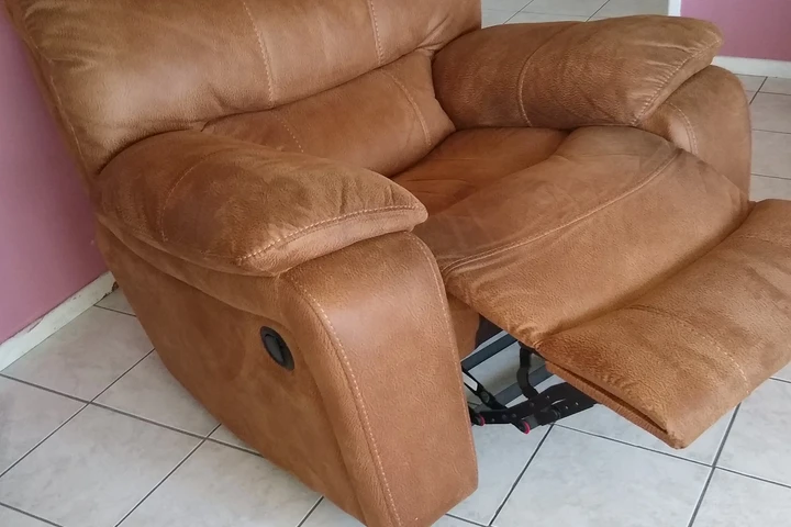 $195 : Sillón Reclinable_$ Negociable image 2