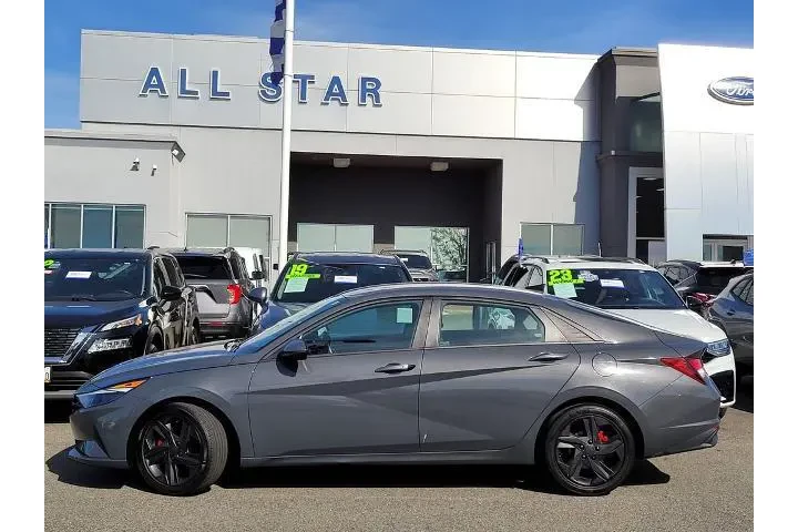 $23600 : Hyundai ELANTRA 2023 SEL 4dr image 7