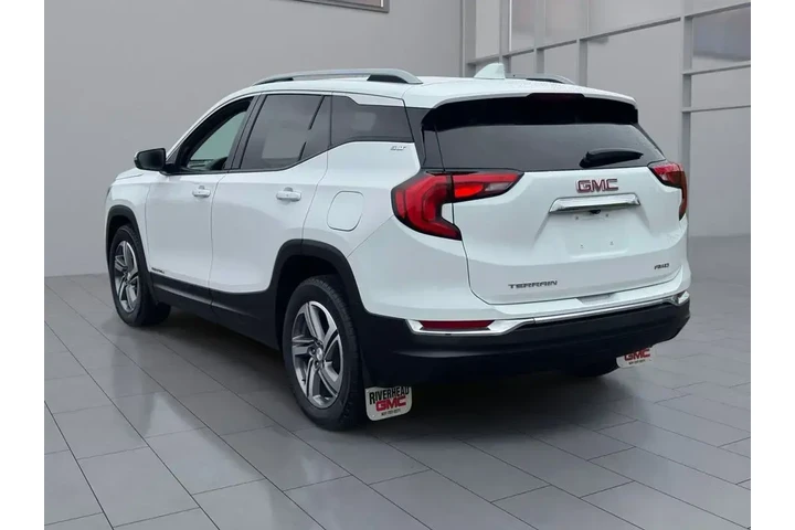 $16525 : GMC Terrain 2021 4x4 SLT 4dr image 4