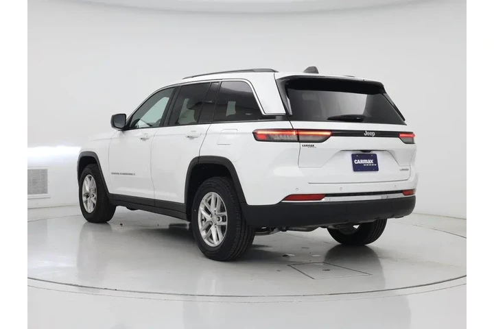 $28998 : Jeep Grand Cherokee 2024 4x2 image 2