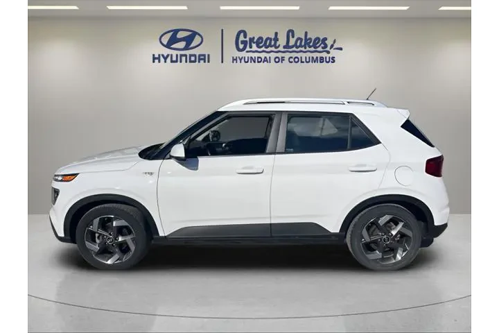 $17377 : Hyundai VENUE 2023 SEL 4dr C image 2