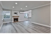 $750 : charming Spanish-style Home thumbnail