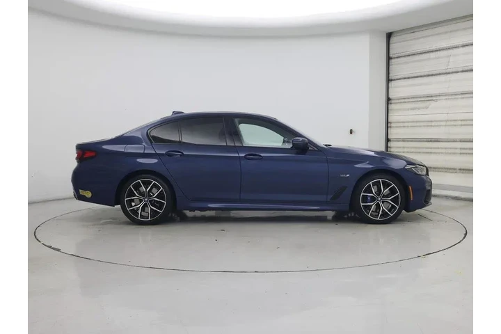 $30998 : BMW 5 Series 2022 530e 4dr S image 7