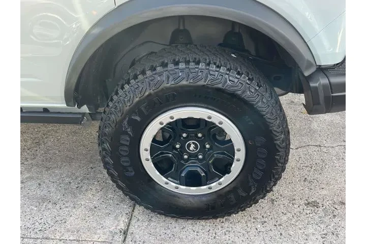 $39997 : Ford Bronco 2022 4x4 Base Ad image 8