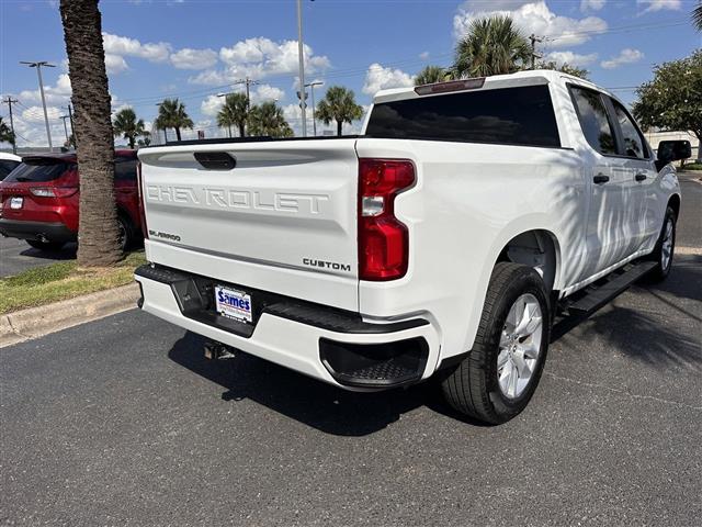 $29095 : 2021 Silverado 1500 Custom image 6