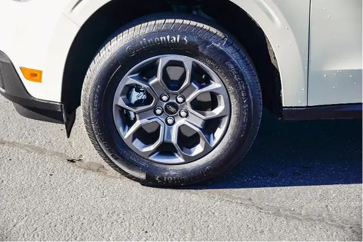 $26995 : Ford Maverick 2024 XLT 4dr S image 9