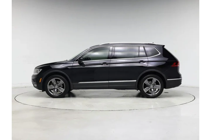 $17998 : Volkswagen Tiguan 2021 SE 4d image 3