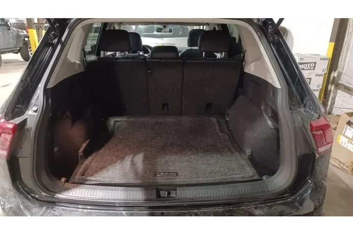 $16053 : Volkswagen Tiguan 2018 AWD 2 image 9