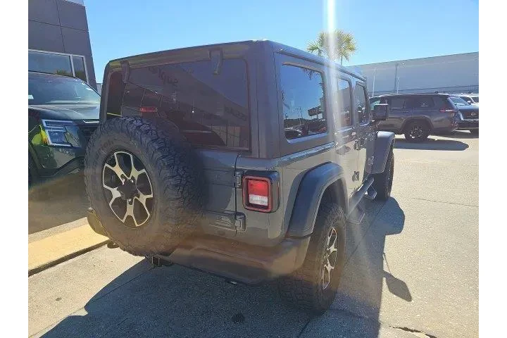 $20900 : Jeep Wrangler Unlimited 2018 image 4