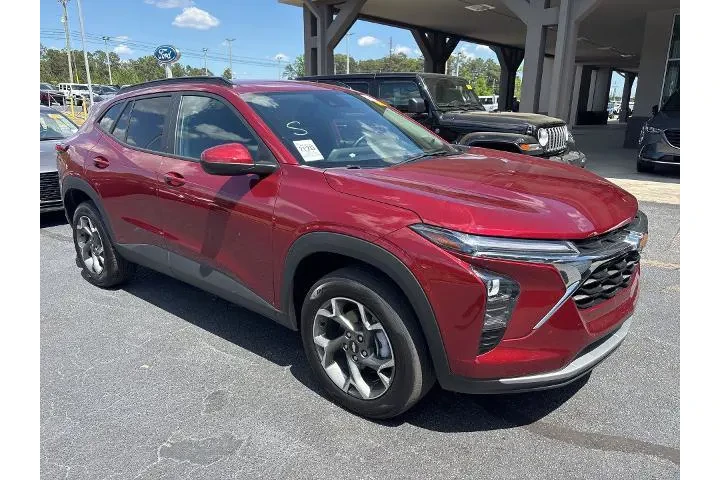 $20557 : Chevrolet Trax 2025 LT 4dr C image 2