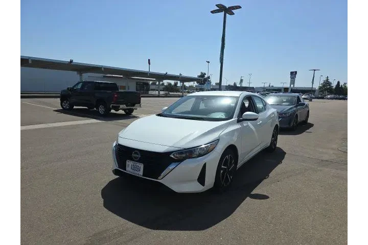 $18999 : Nissan Sentra 2024 SV 4dr Se image 3