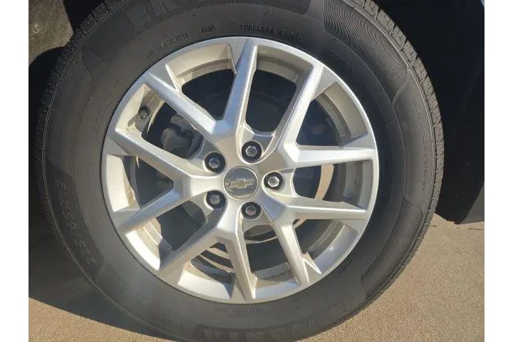 $17987 : Chevrolet Equinox 2022 LT 4d image 6