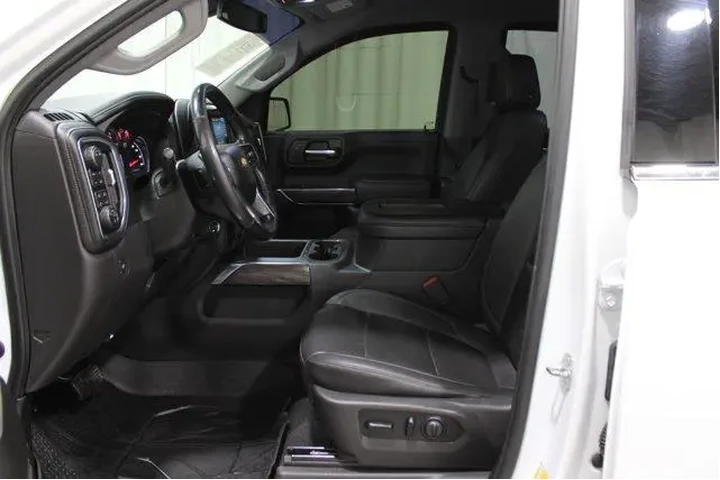 $37910 : Chevrolet Silverado 1500 202 image 3