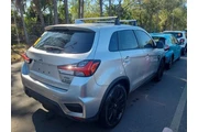 $17290 : Mitsubishi Outlander Sport 2 thumbnail