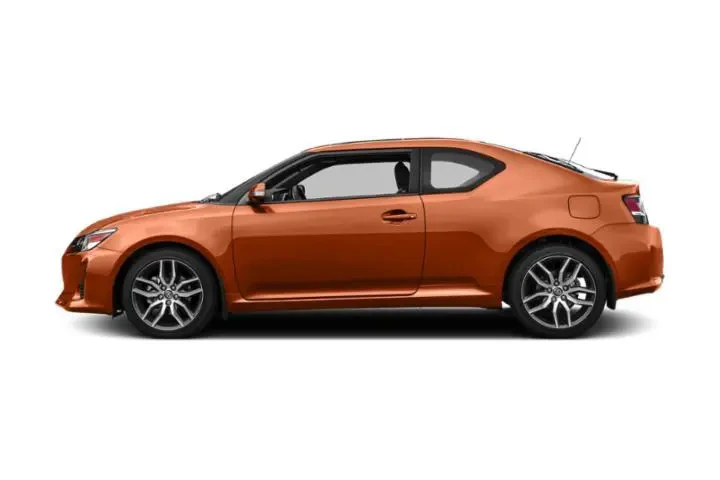 $12993 : Scion tC 2015 2dr Coupe 6A image 2