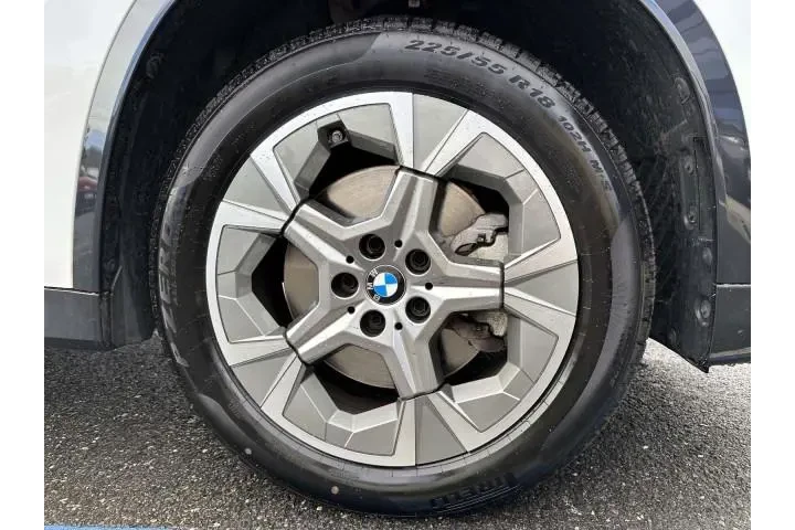 $32999 : BMW X1 2023 AWD xDrive28i 4d image 6