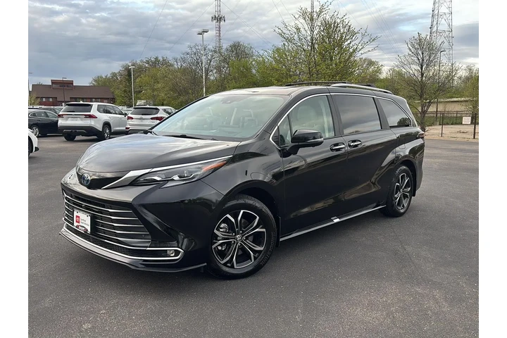 $60989 : 2025 Sienna Platinum 7-Passen image 1