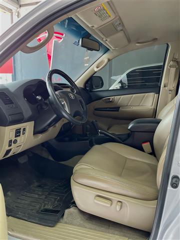 $48900 : TOYOTA FORTUNER image 7