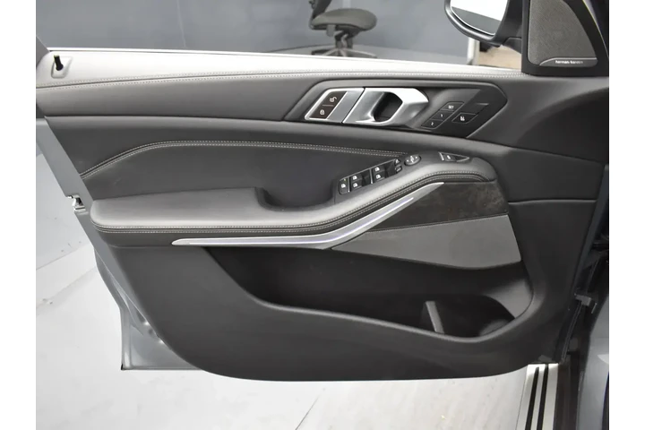 $37952 : BMW X5 2024 AWD xDrive40i 4d image 8