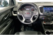 $21417 : GMC Terrain 2024 SLT 4dr SUV thumbnail