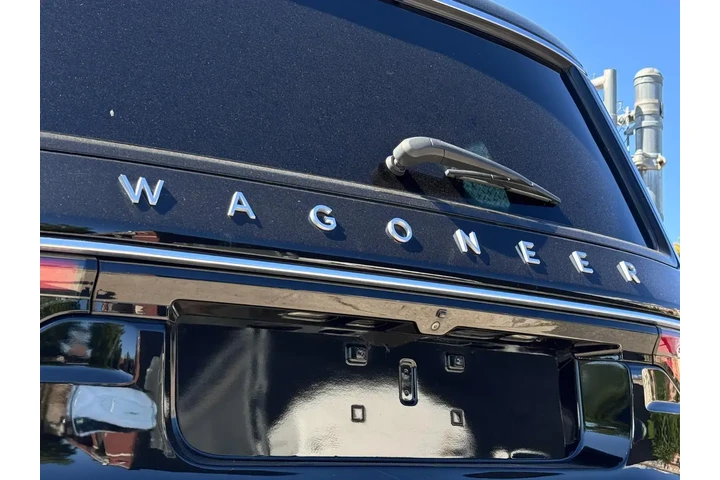 $38898 : Jeep Wagoneer 2022 4x4 Serie image 7