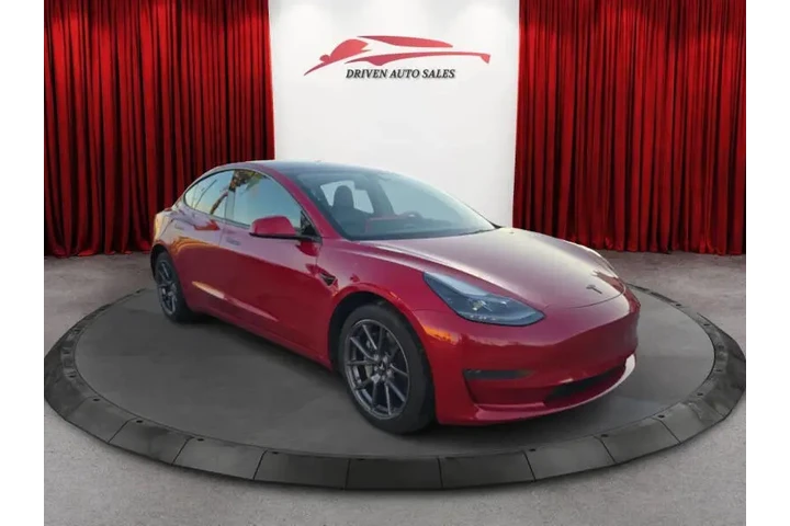 $18999 : 2022 Model 3 image 4