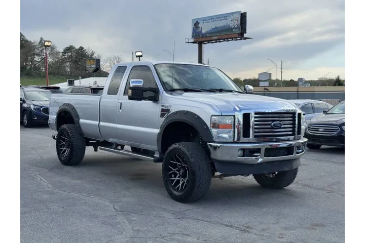 $17950 : 2010 F-250 Super Duty Lariat image 6