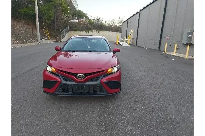 $17490 : Toyota Camry 2021 SE 4dr Sed image 7