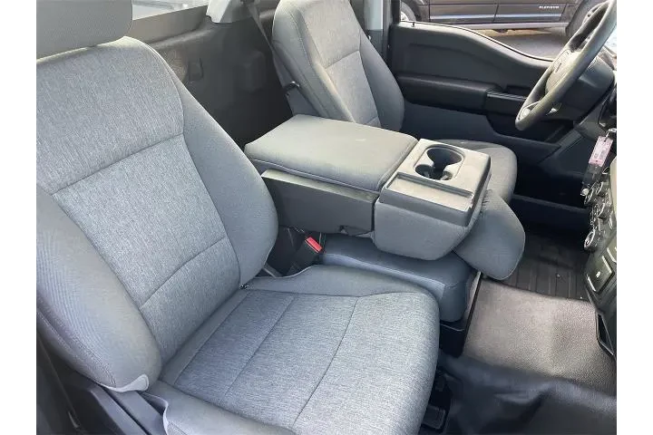 $39496 : Ford F-150 2025 4x2 XL 2dr R image 10