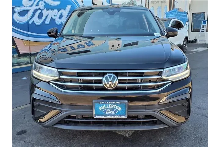 $23444 : Volkswagen Tiguan 2024 SE 4d image 2