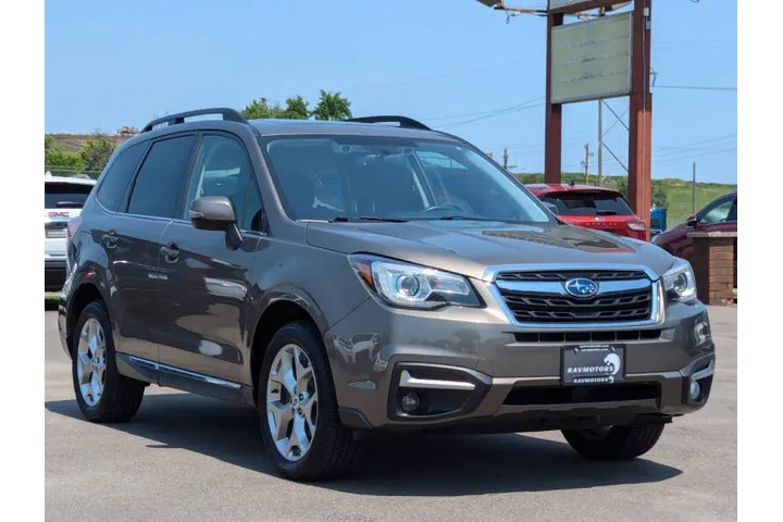 $16492 : 2017 Forester 2.5i Touring image 6