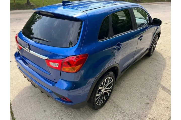 $9997 : 2019 Outlander Sport ES image 9